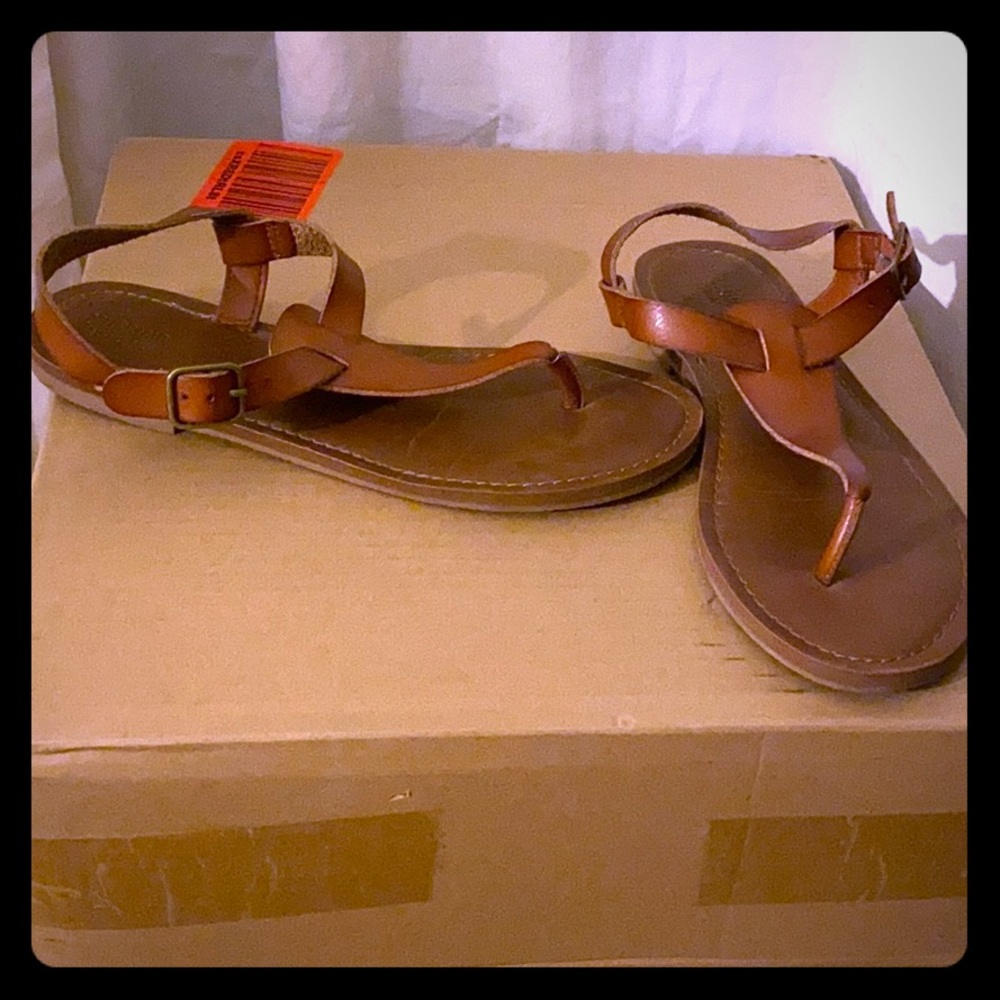 Brown leather sandals